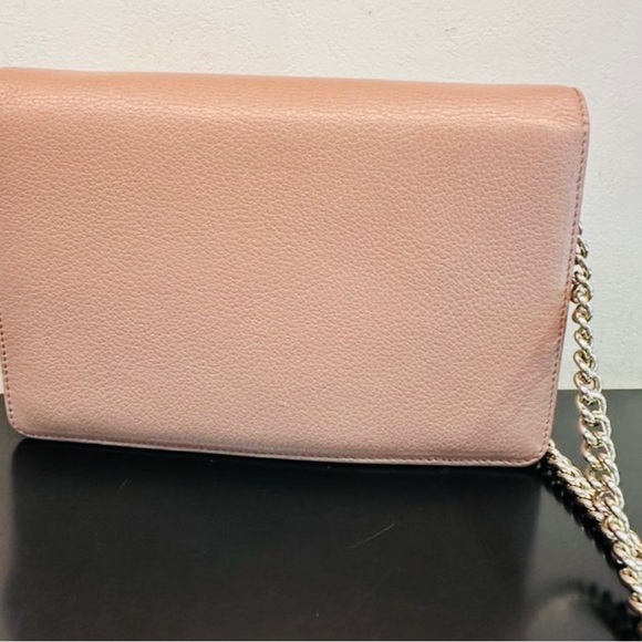 Gucci - Picture 4 of 4